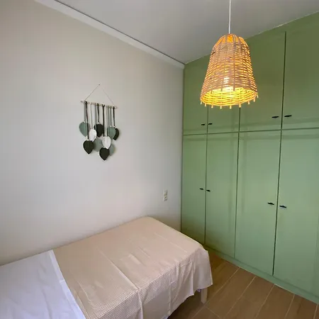 فيلة Bohemian Paradise باراديسيون