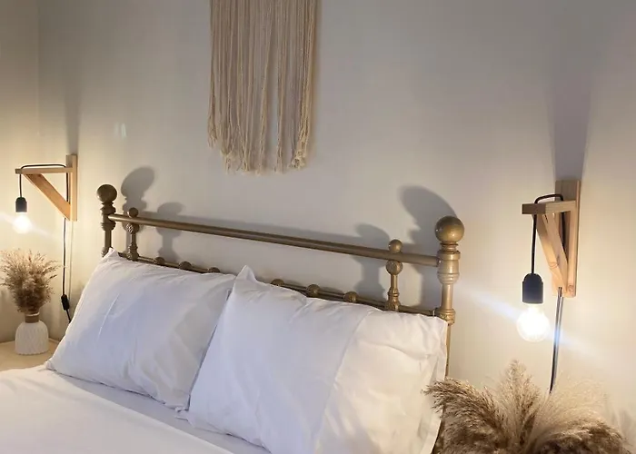 Bohemian Paradise فيلة باراديسيون