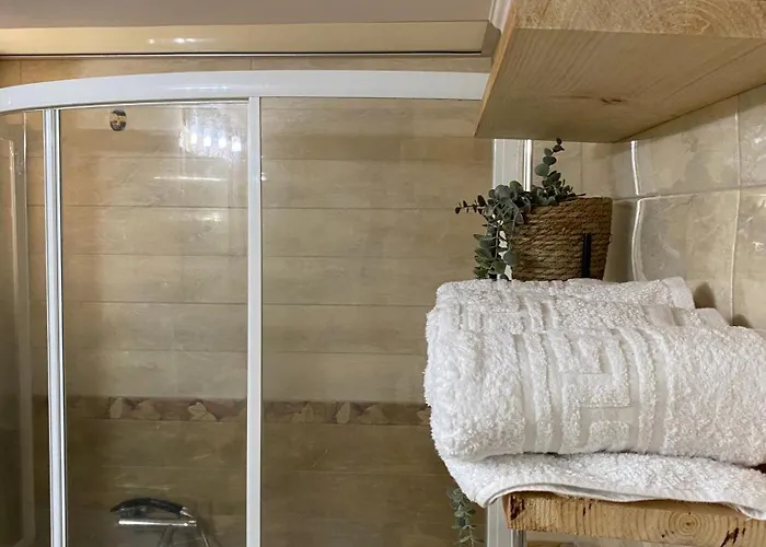 Bohemian Paradise Willa Paradeísion